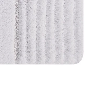 Chakkar Board 220 GSF Non Skid Back Bath Rug 17in X 24in By Knightsbridge