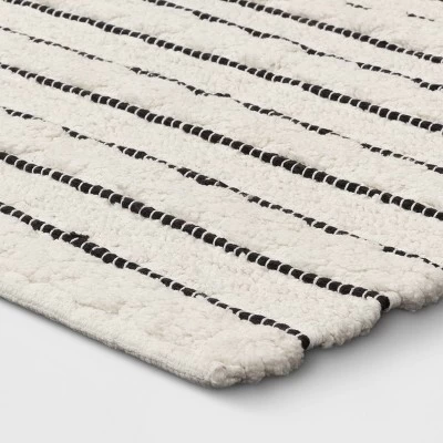 Striped Bath Rug White/Black - Opalhouseā¢